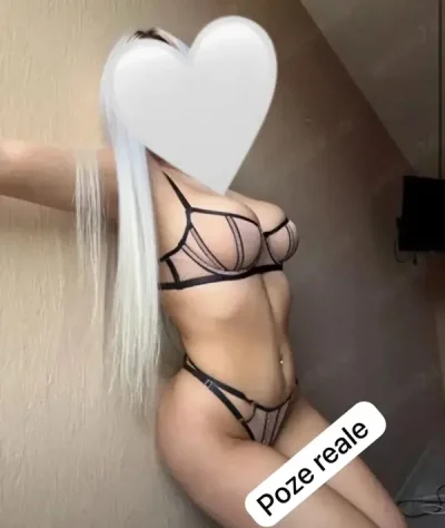 Buna la mine sau la hotel party