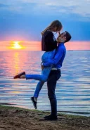 Relatie discreta pentru doamne si domnisoare - imagine 1