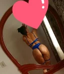 Bruneta satisfacatoare singura in locatie - imagine 3