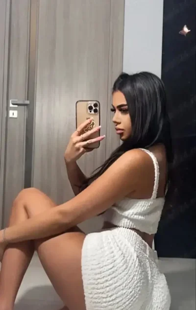 Buna ofer servici totale sarutari pasionale