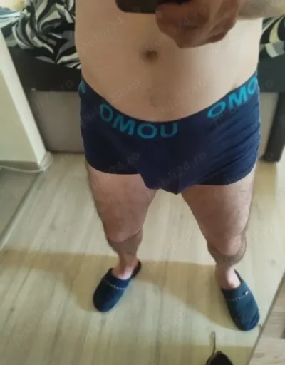 Buna caut domnisoare doamne