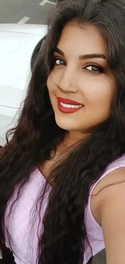 Stefania poze reala total suna ma