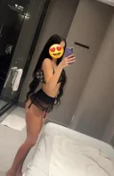 Roxi sunt noua la tine in oras - imagine 4