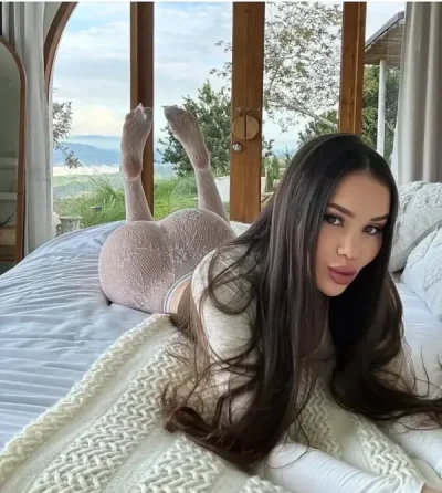 Elysa nou venita in orasul tau