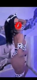 Buna ma numesc evelin astazi am ajuns in orasul tau pentru prima oara - imagine 1