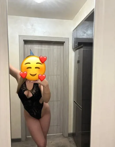 Hello anais blonda sexy