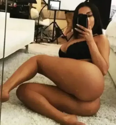 Pasionala si sensuala