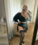 Blonda seducatoare fac si deplasari - imagine 2