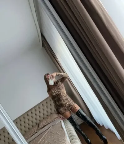 Ramona noua in orasul tau am si colega