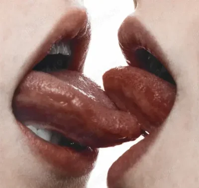 Baiat pakistanez pentru femeie din romania