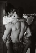 Discretie totala - imagine 1