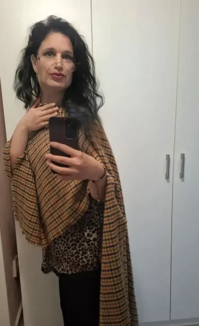 Doamna matura 42 de ani