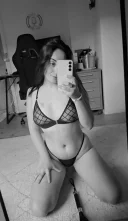 Anais poze reale - imagine 2