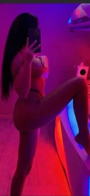 Andreea 25 tiganca tatuata hai la min - imagine 1