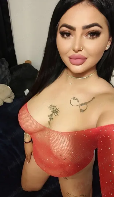 Buna sunt andreea noua in orasul tau