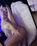 Blondina sexy - imagine 2