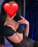 Bruneta slim cu forme - imagine 1