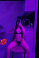 Fac si deplasare am 24 de ani - imagine 1