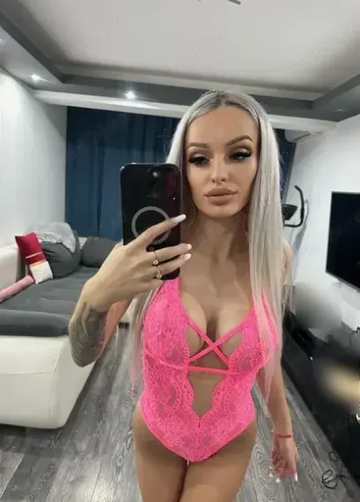 Detin locatie intima si discreta