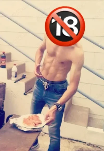 Barbat 38 ani te pot ajuta sa scapi de monotonie sau sa iti indeplinesti fanteziile