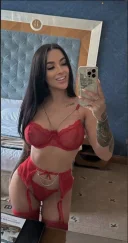 Azi am ajuns la tine relaxeaza te cu mine hai sa facem fantezi deosebite - imagine 1