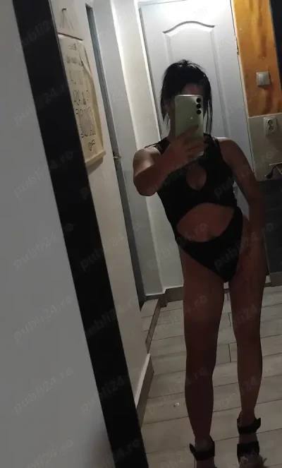 Bruneta 1 50 m 45 kg floresti