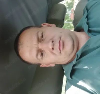 Tanar casatorit 35 de ani pt doamne