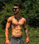 Barbat iubitor si discret - imagine 2