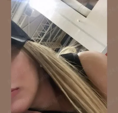 Latina hot need 100 real