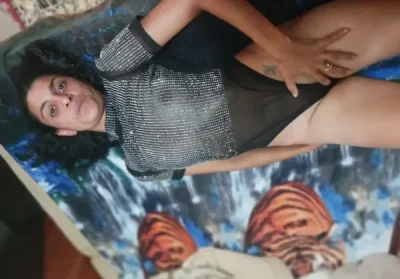 Buna sunt bianka 27 de ani