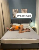 Selena poze reale - imagine 4