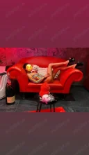 Bruneta slim poze reale deplasari - imagine 1