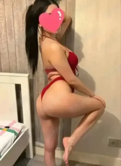 Sunt noua la tine in oras