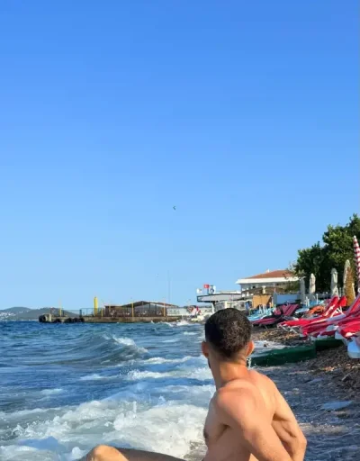 Asan pe placul tau ofer mai multe