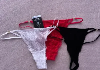 Lenjerie sexy purtata