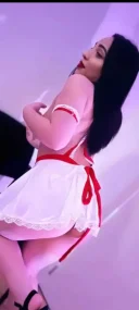 La mine n ai fost diana 26 de ani - imagine 2