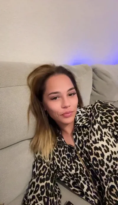 Roxi aici doar pentru tine poze100000 realee