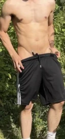 Tip discret dotat servicii de calitate masaj fantezii - imagine 3