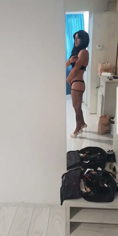 Transexuala noua in oras