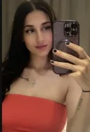 Sunt amy noua la tine in oras - imagine 2