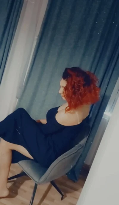 Buna sunt dana matura 41 de ani azi venita