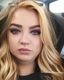 New transsexuala matura reala cu sani plinuta - imagine 3