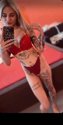 Poze video nud - imagine 1