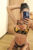 Buna ma numesc cristina si sunt noua la tine in oras - imagine 2