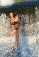 Monica o fata dulce ori vrei tu imi placevsa sarut pasionala - imagine 3