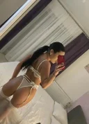 Frumoasa si intensa esti pregatit fac si deplasari - imagine 2