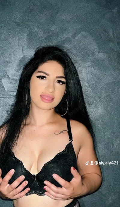 Cu sau fara cum vrei tu te astepta la mine in locatie