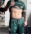 Tanar caut aventuri si distrati cu doamne si cupluri - imagine 2