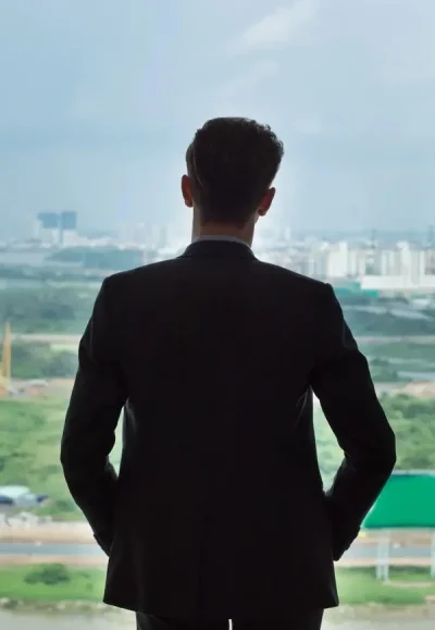 Tanar antreprenor caut femeie deosebita