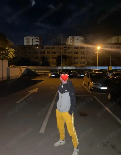 Baiat dotat confirmat cu tatto